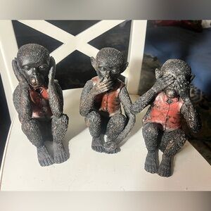 See, Speak, Hear No Evil Monkeys 6" Set of 3 Resin Vintage.